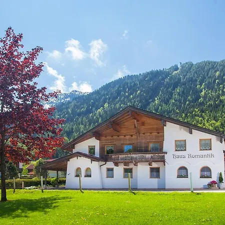 Romantik بيرتيساو