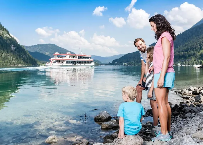 Romantik アパート ペルティサウ